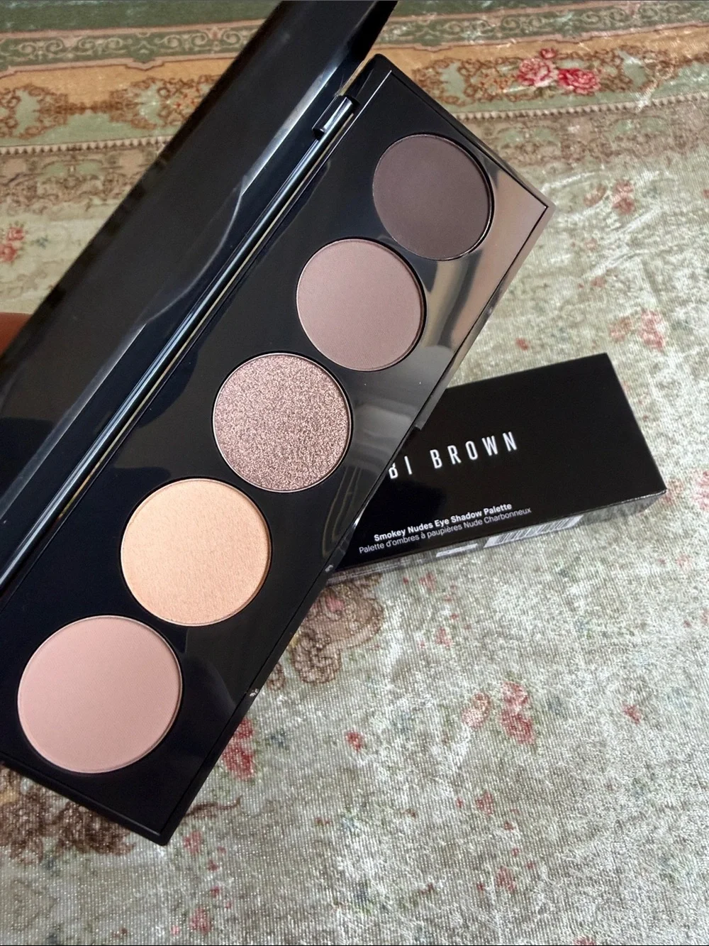 Bobbi Brown|Smokey Nudes Eye Shadow Palette|NIB